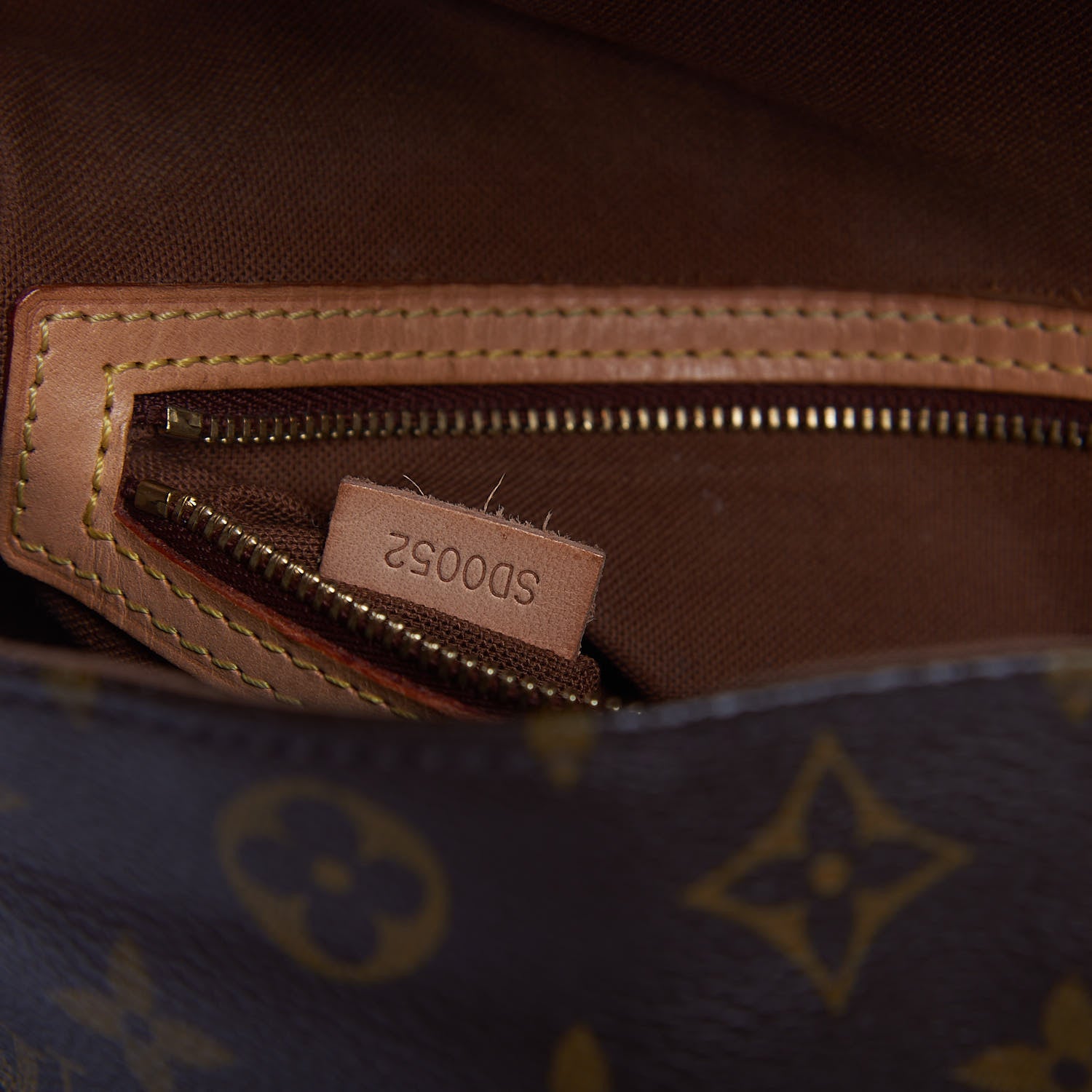 Louis Vuitton Monogram Mini Looping 8 of 8