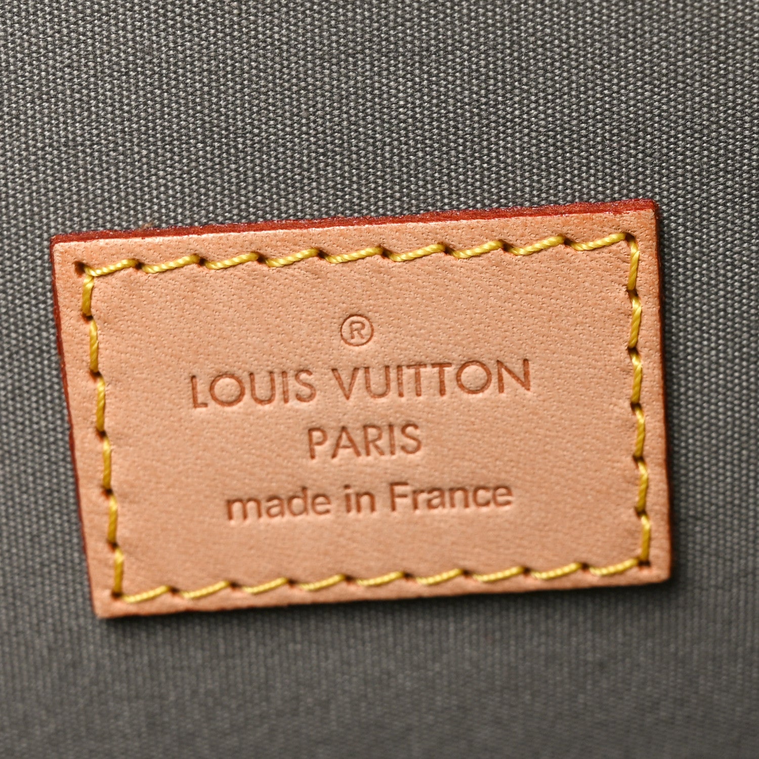 Louis Vuitton Vernis Alma MM Givre 6 of 9