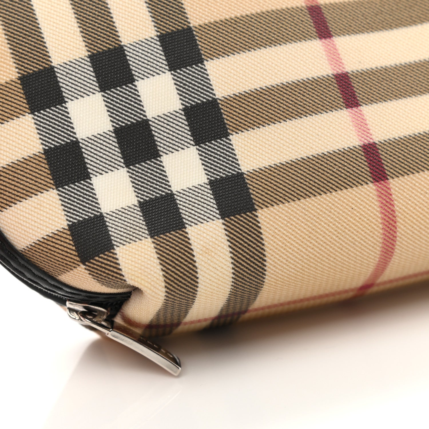 Burberry House Check Pouch Black 5 of 8
