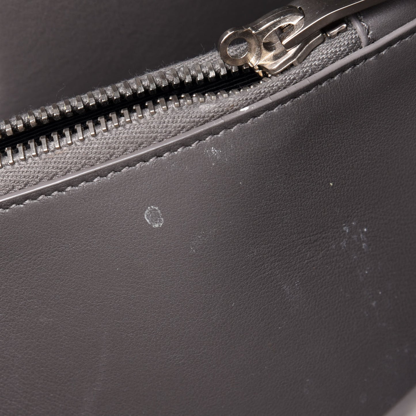 Grained Calfskin Small Sac De Jour Fog