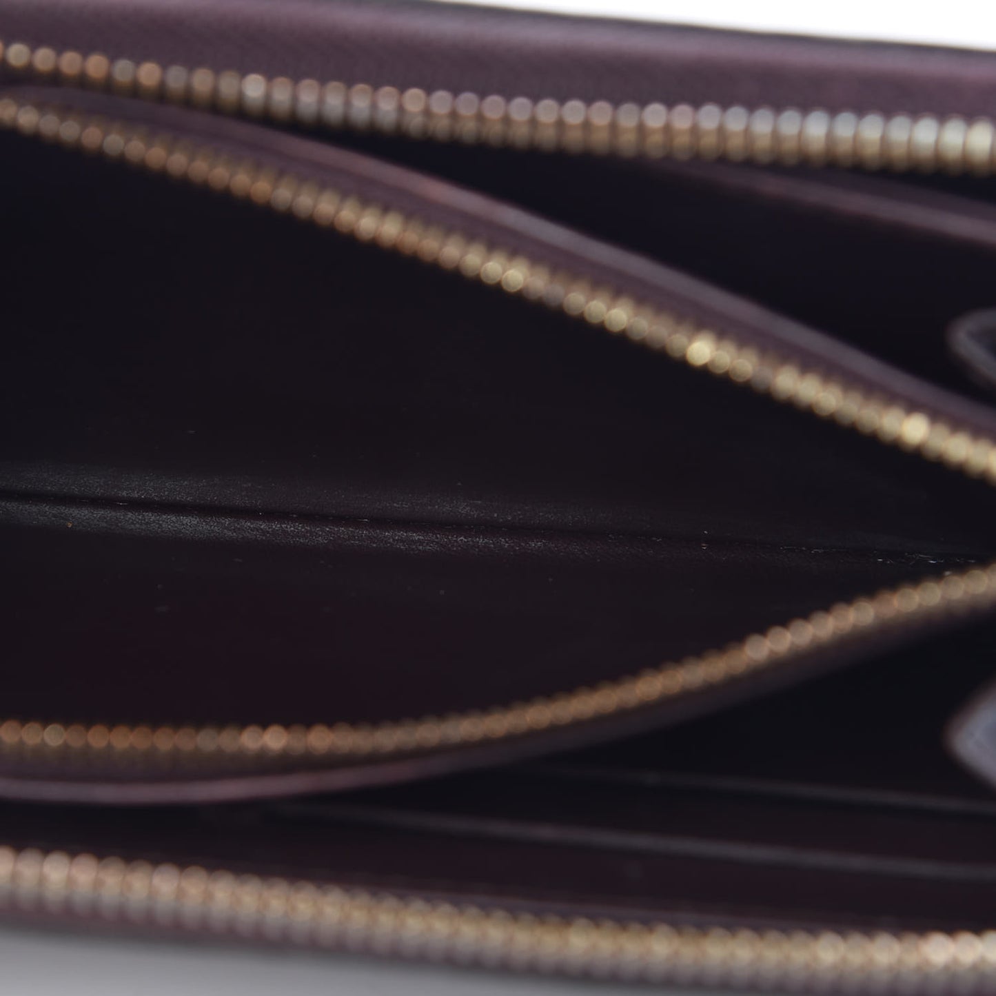 Vernis Zippy Wallet Amarante
