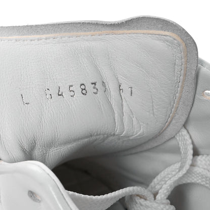 Chanel Shiny Calfskin Suede Quilted CC Logo Sneakers 41 White 7 of 7