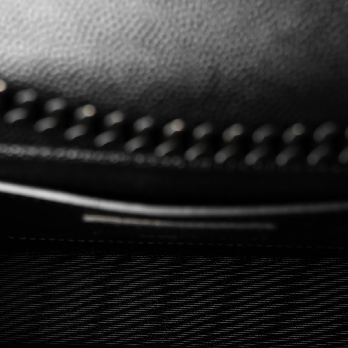 Grain De Poudre Medium Classic Monogram Monochrome Kate Satchel Black