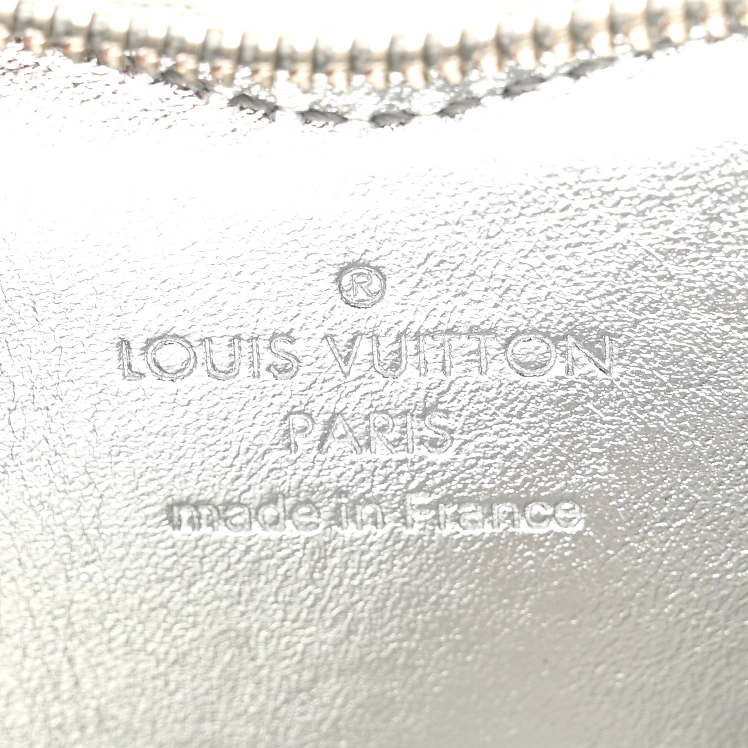 Louis Vuitton Monogram Miroir Heart Coin Purse Silver 6 of 11