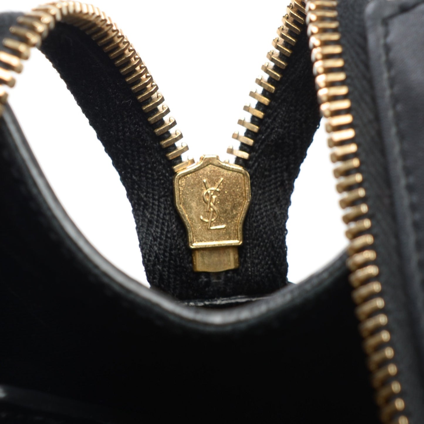 Textured Leather Classic Small Cabas Y Bag Black