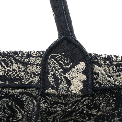 Christian Dior Canvas Embroidered Large Dioriviera Toile De Jouy Reverse Book Tote Blue 12 of 13