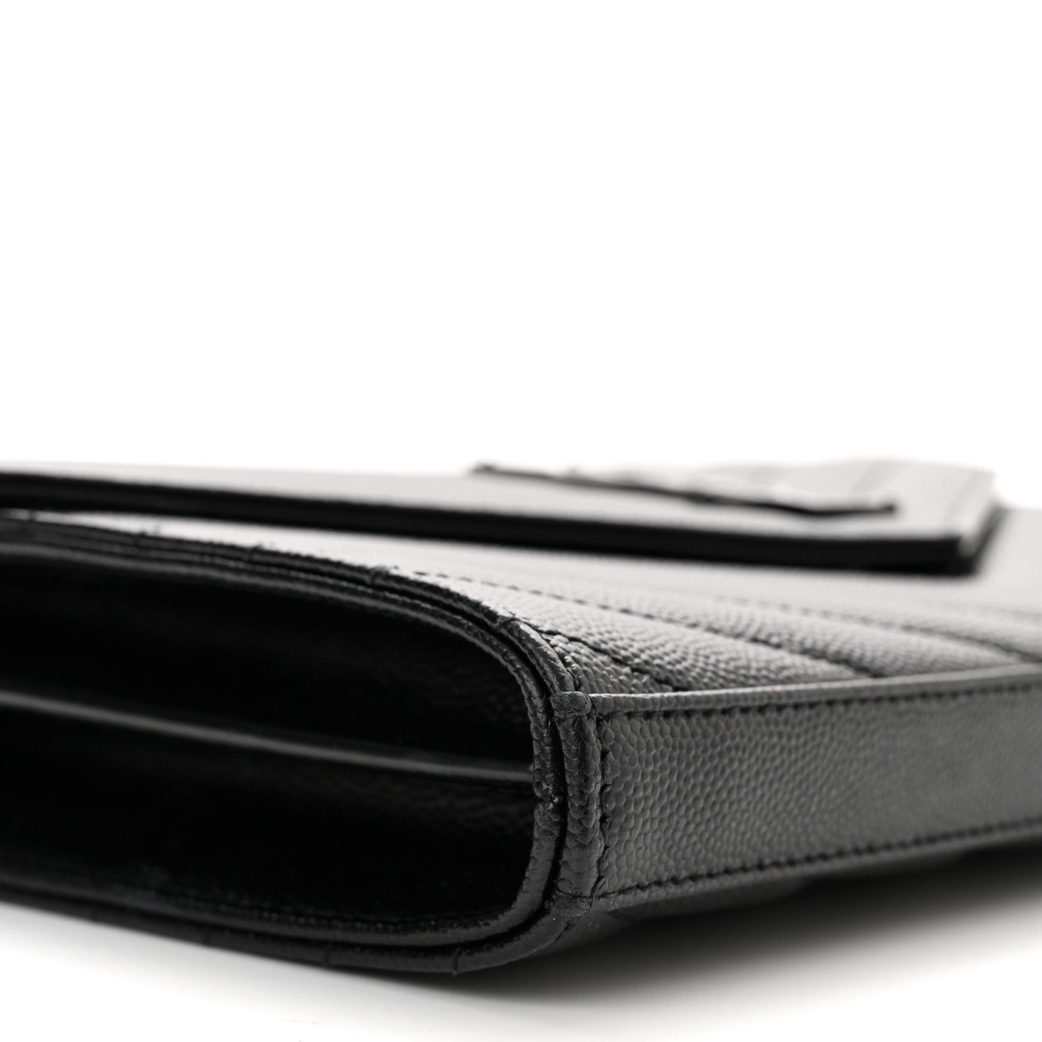 Saint Laurent Grain De Poudre Matelasse Chevron Monogram Monochrome Chain Wallet Black 8 of 11