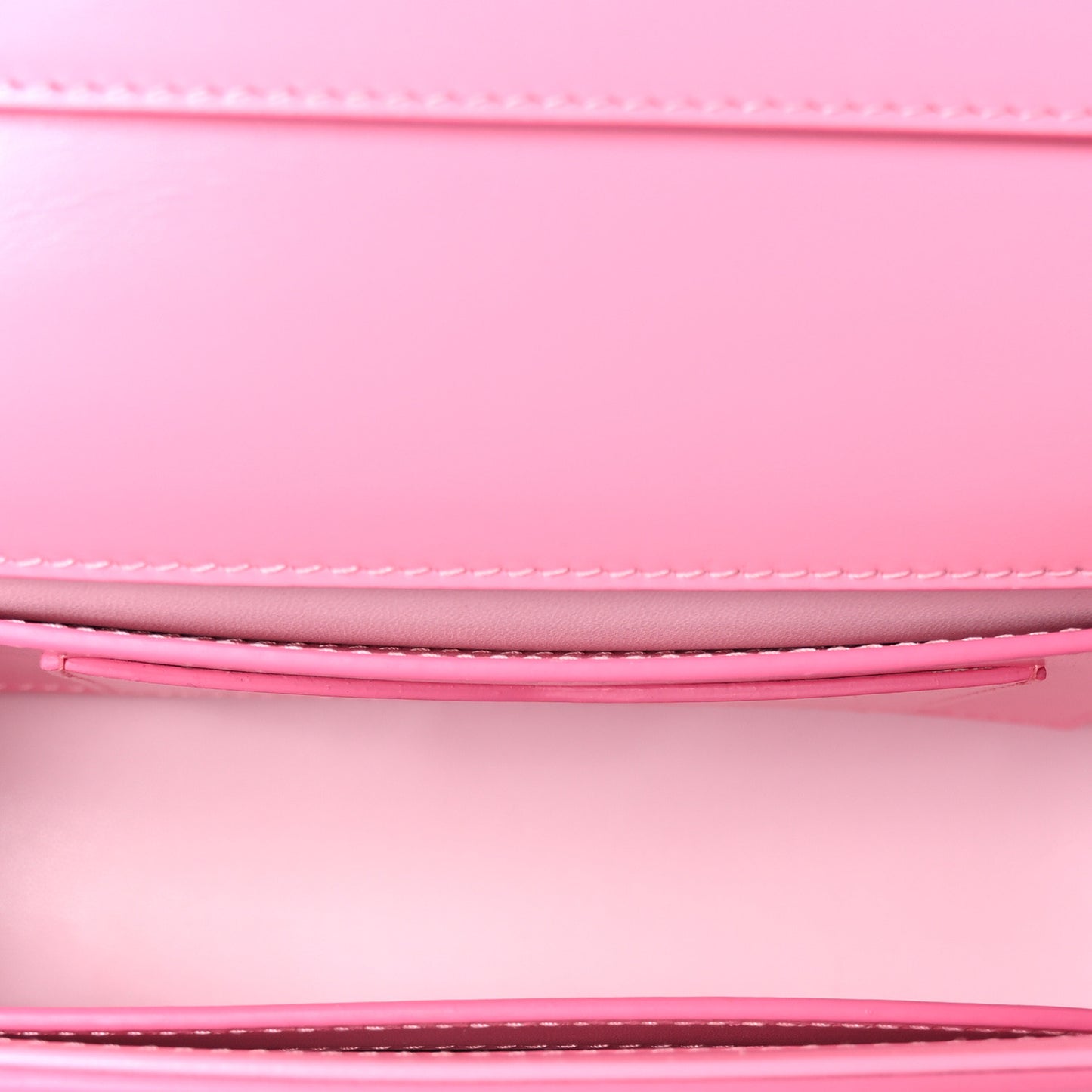 Box Calfskin Medium 4G Cube Chain Shoulder Bag Bright Pink