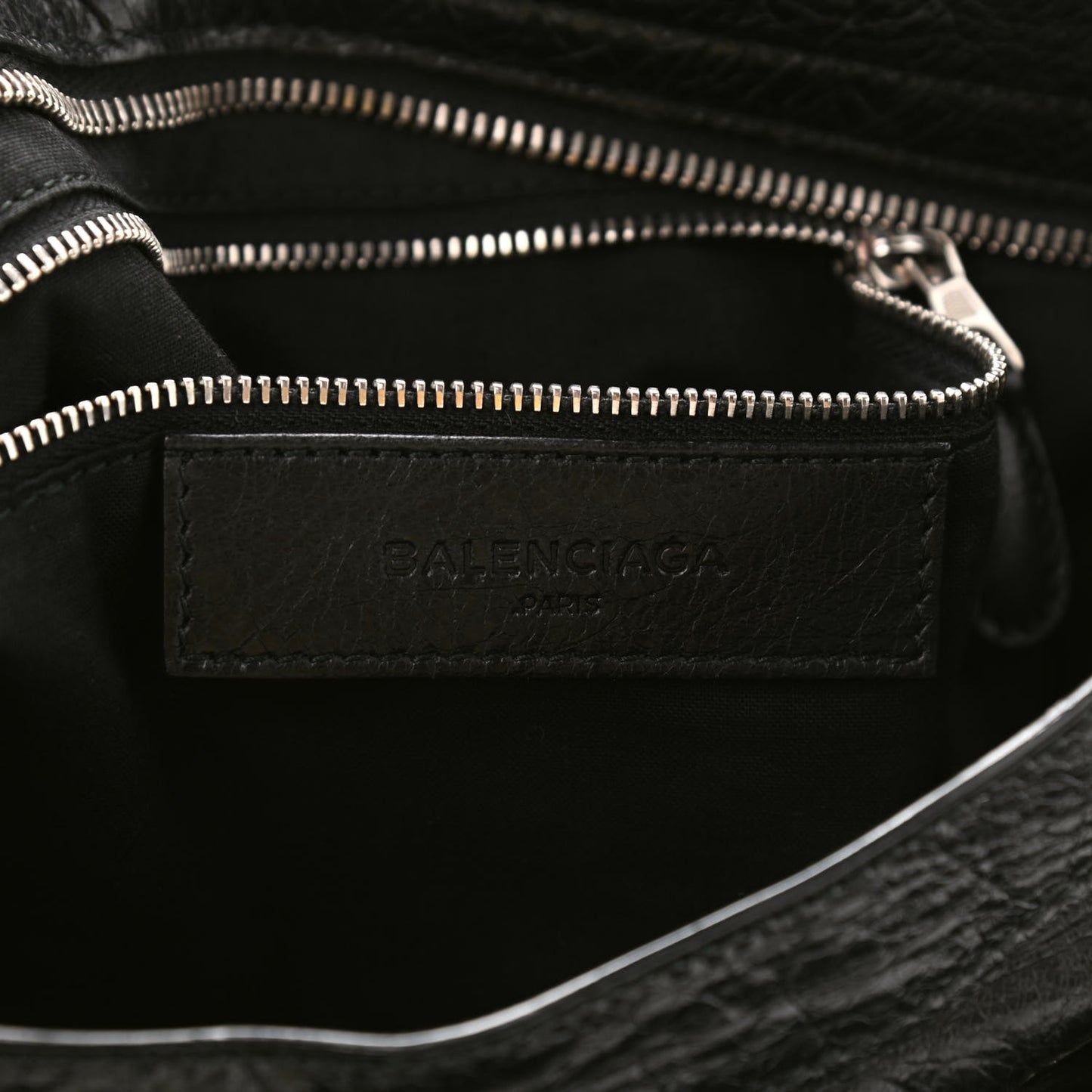 Agneau Giant 12 Silver Hardware City Black