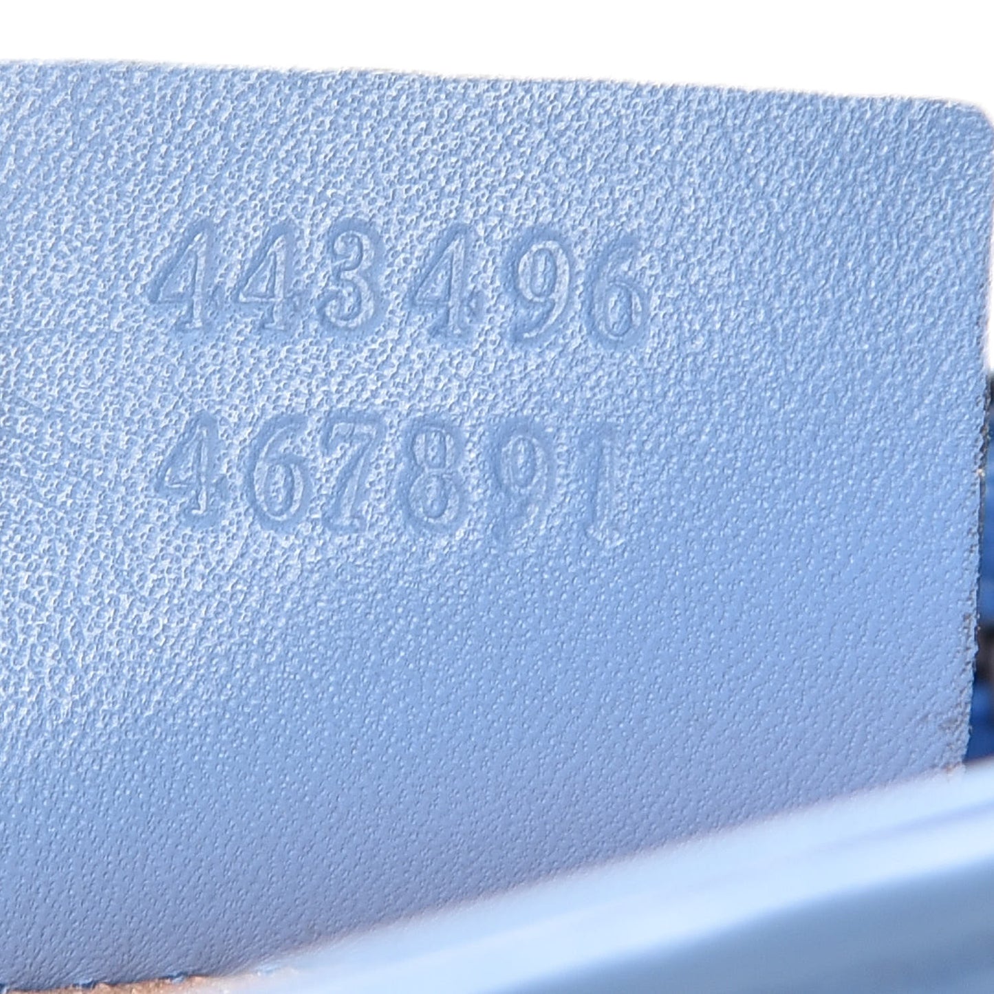 Calfskin Matelasse Medium GG Marmont Shoulder Bag Clear Sky Blue