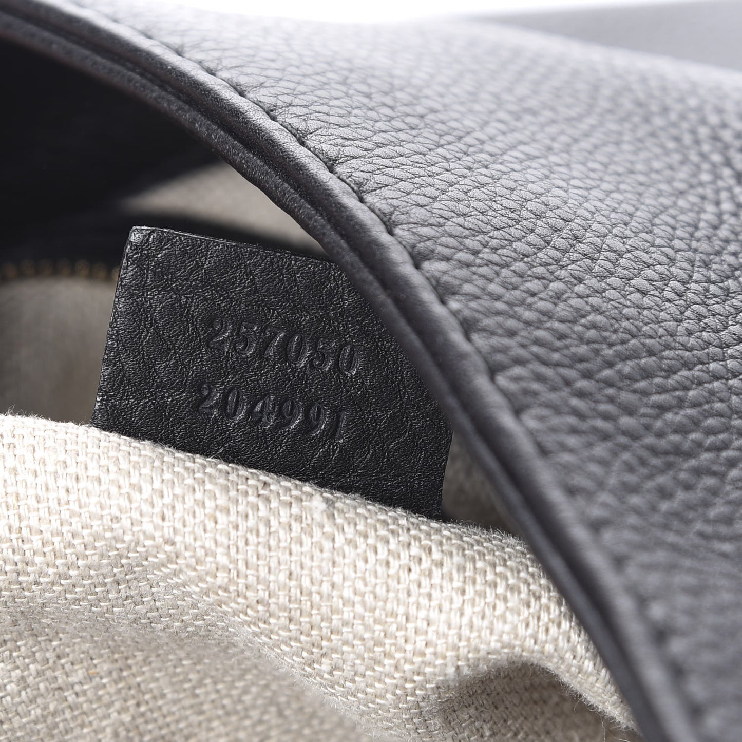 Calfskin Medium Greenwich Shoulder Bag Black
