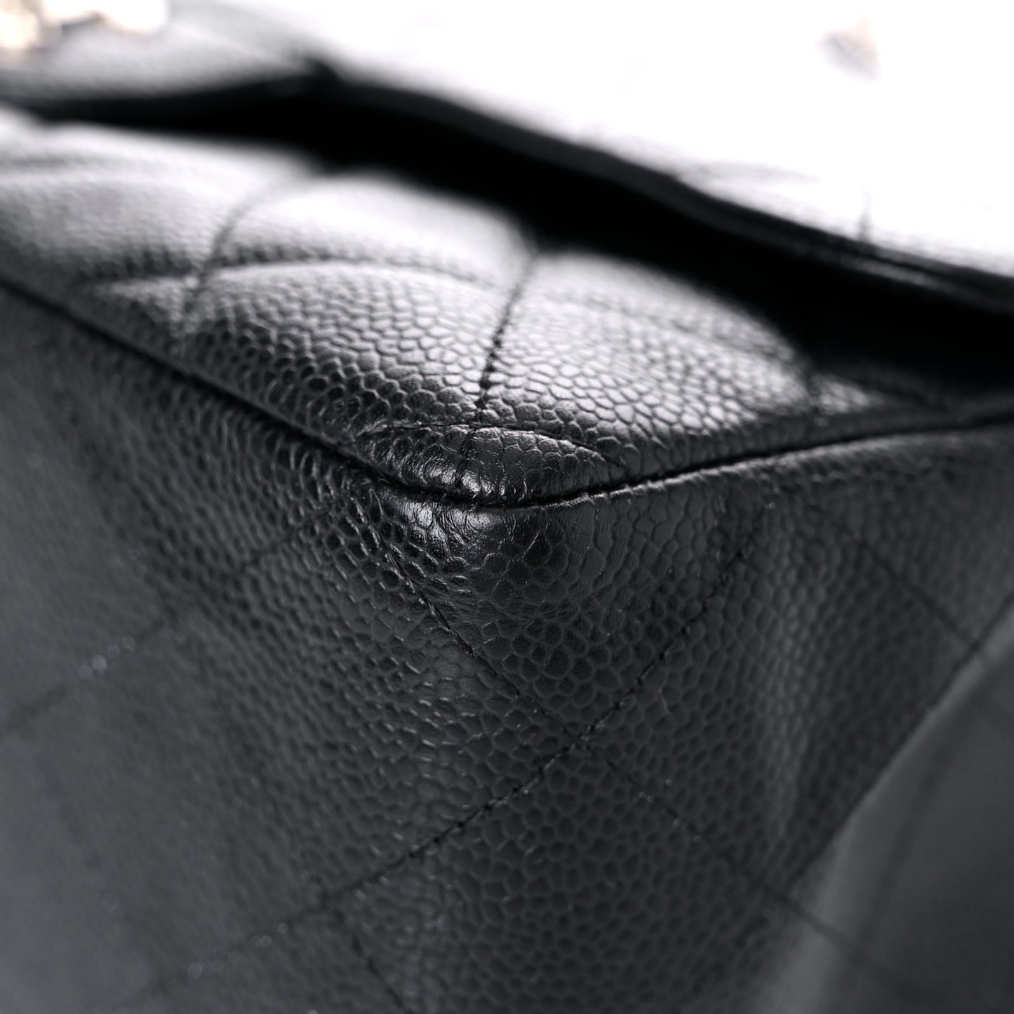 Caviar Quilted Jumbo Single Flap Black