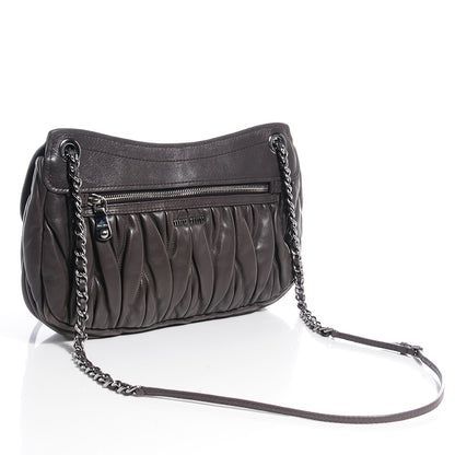 Miu Miu Leather Matelasse Shoulder Bag Grigio 3 of 9