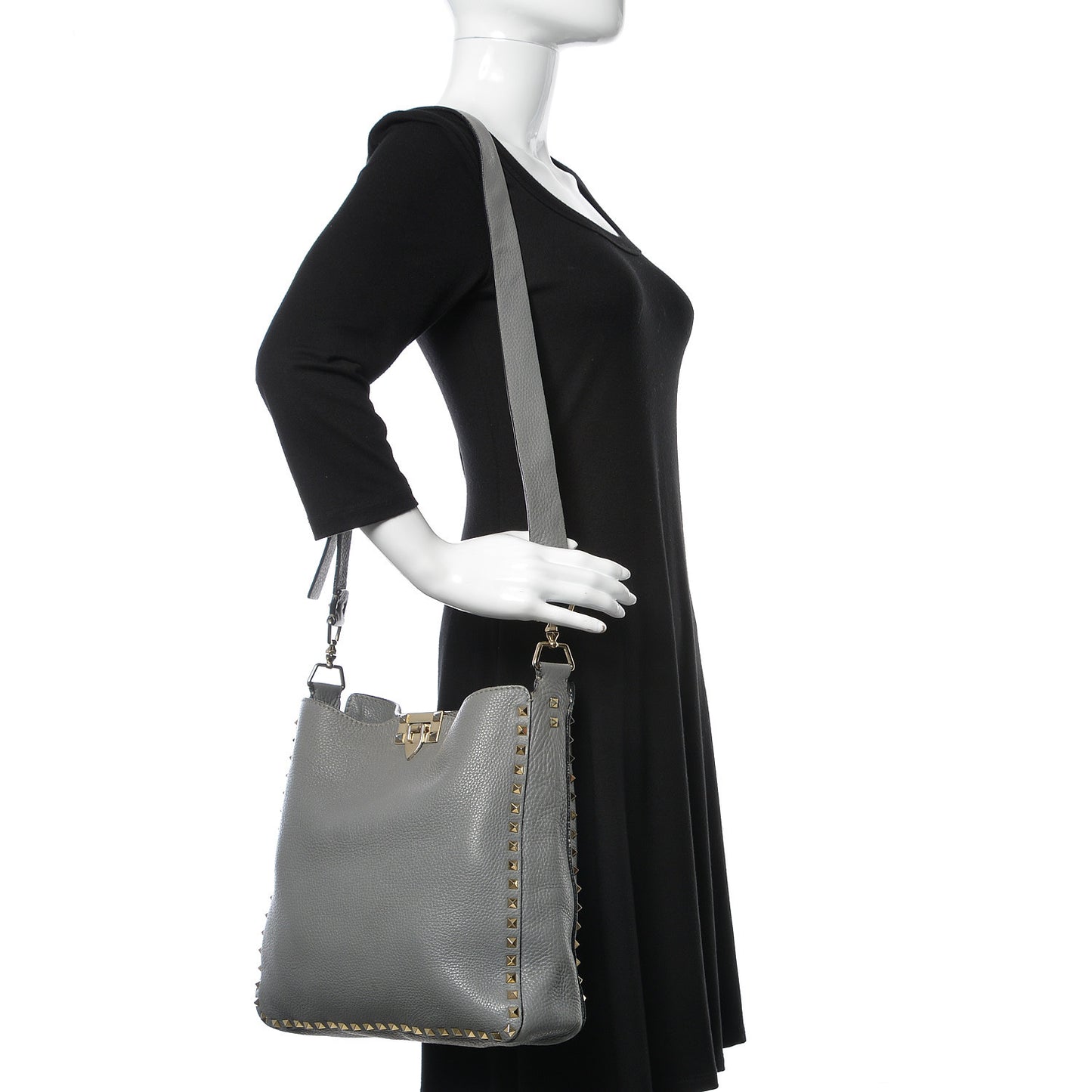 Pebbled Calfskin Large Rockstud Flip-Lock Messenger Bag Grigio Perla