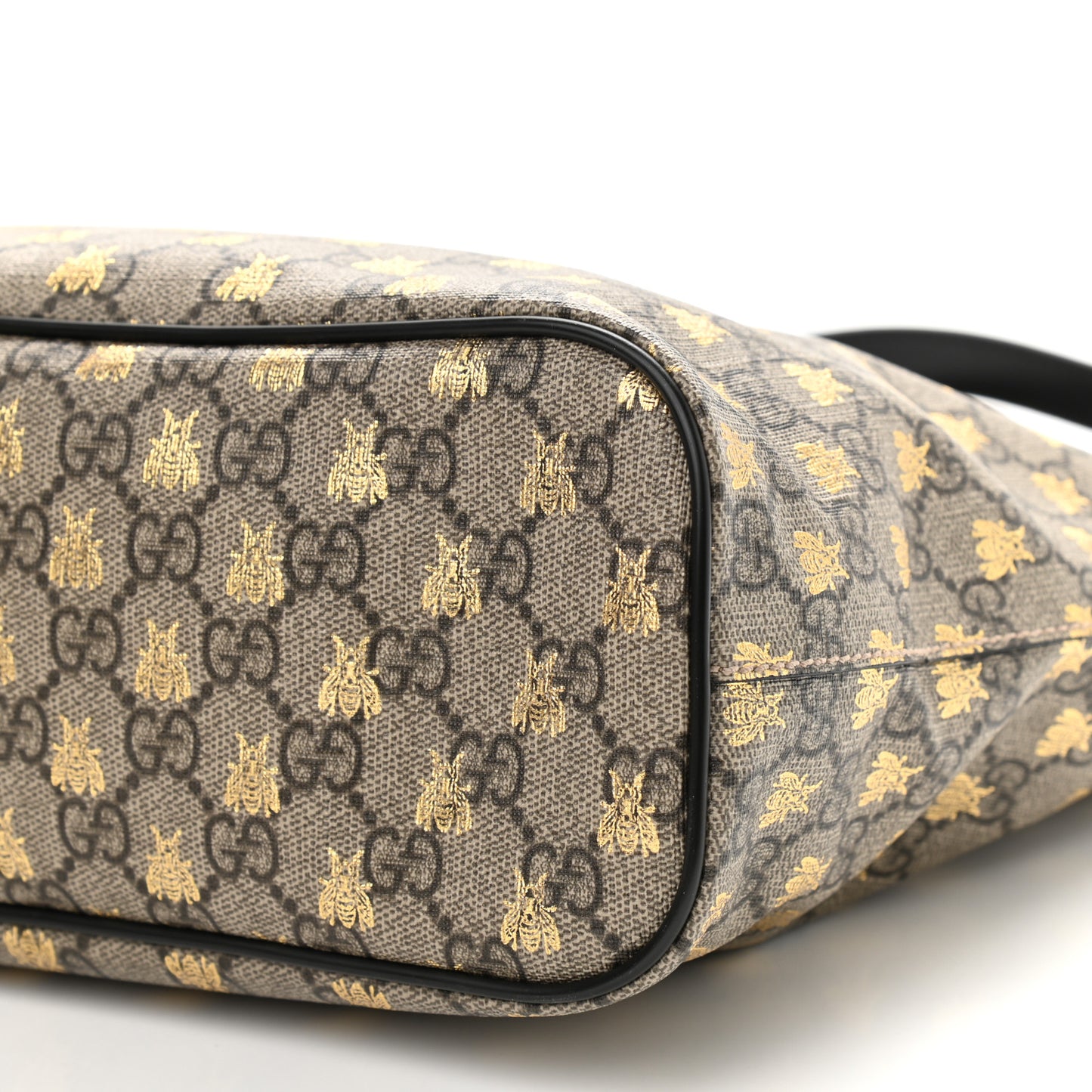 Soft GG Supreme Monogram Bees Small Crossbody Tote Beige Oro Black