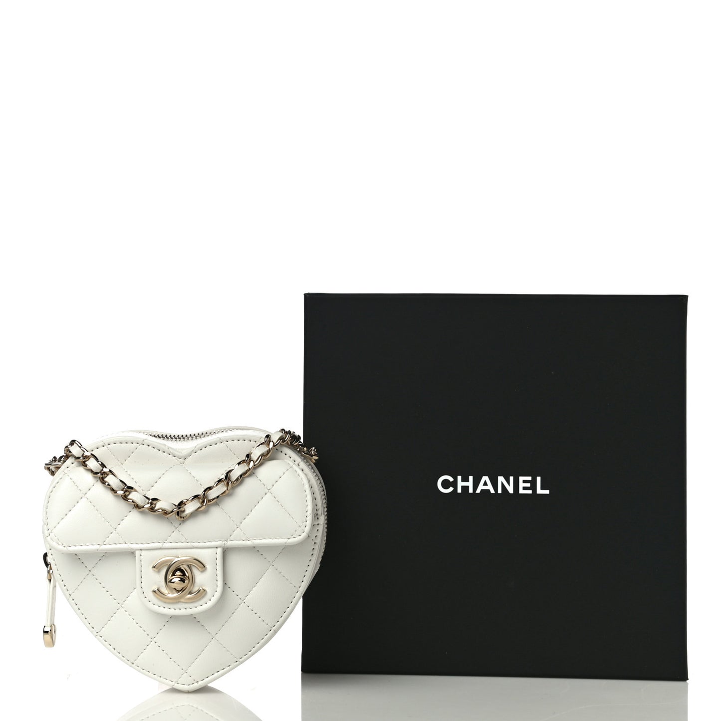 Lambskin Quilted CC In Love Heart Clutch With Chain White