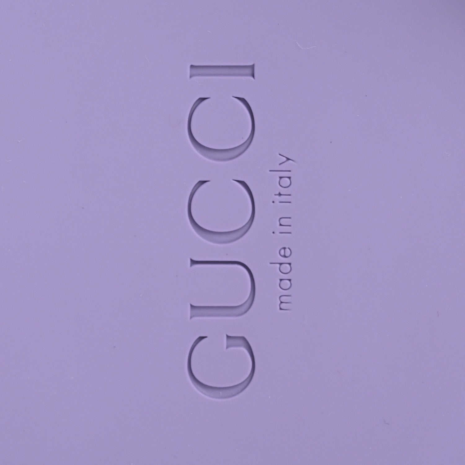 Gucci Rubber Chevron Logo Embossed Womens Thong Platform Sandals 38 Lapis 7 of 10