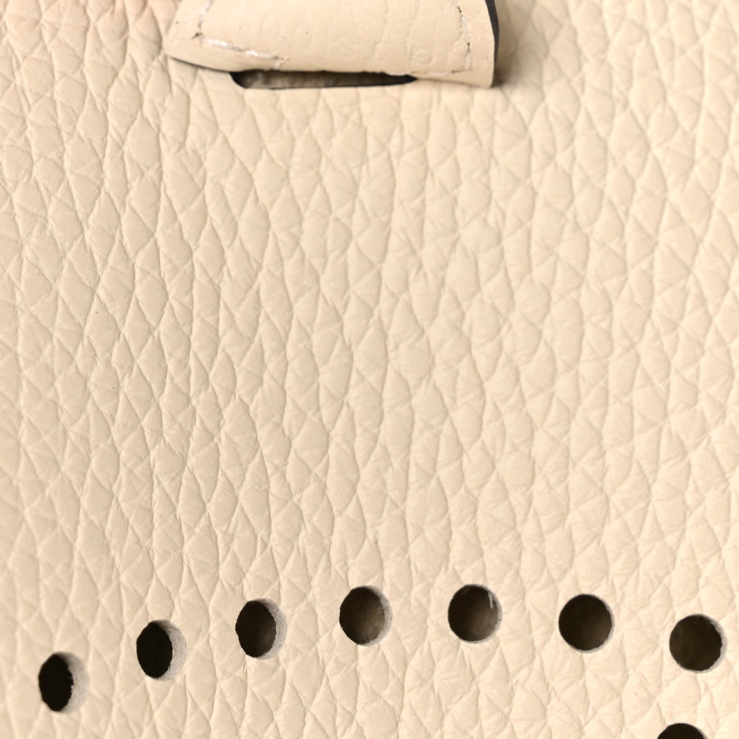 Taurillon Clemence Evelyne 23 Poche III Cream