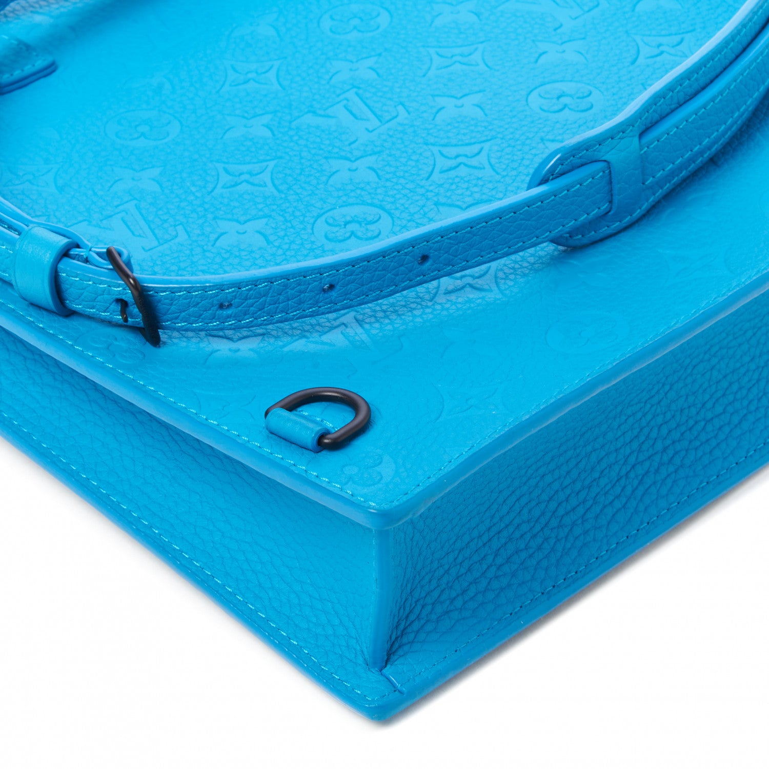 Louis Vuitton Taurillon Monogram Sac Plat Messenger Turquoise 5 of 7
