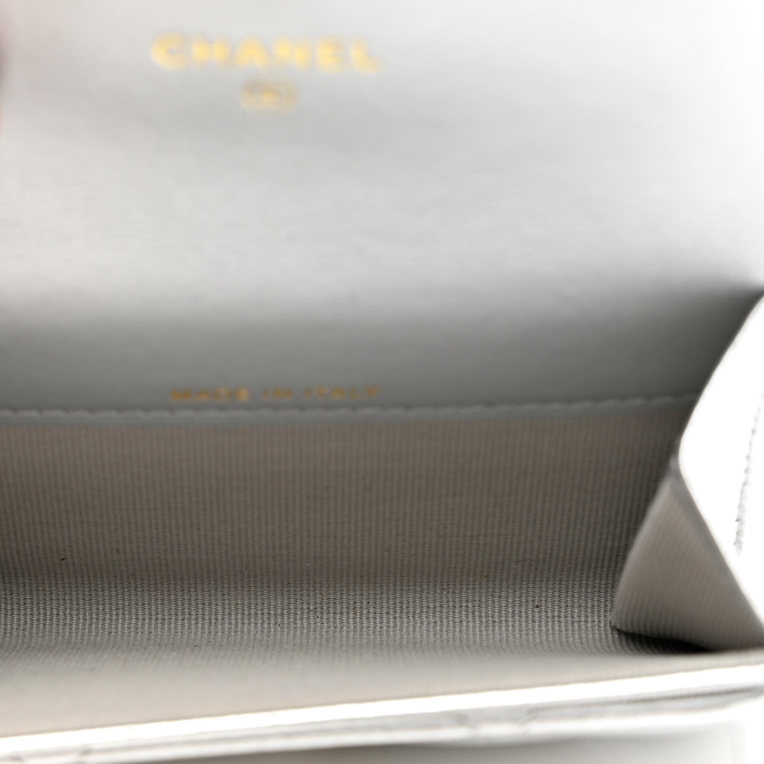 Chanel Metallic Goatskin Quilted Chanel 19 Flap Card Holder Silver 5 of 9