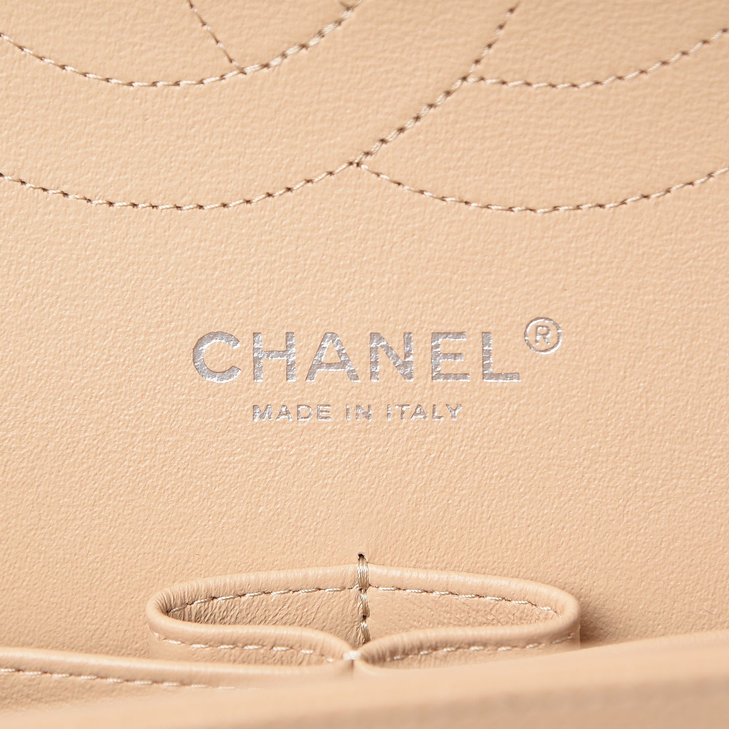 Caviar Quilted Jumbo Double Flap Beige Clair