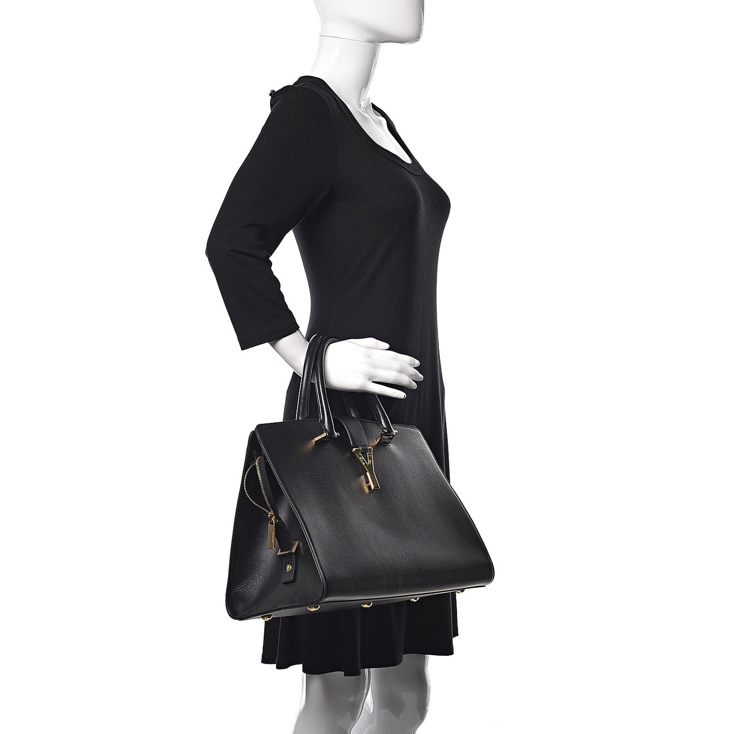 Textured Calfskin Medium Classic Y Cabas Black