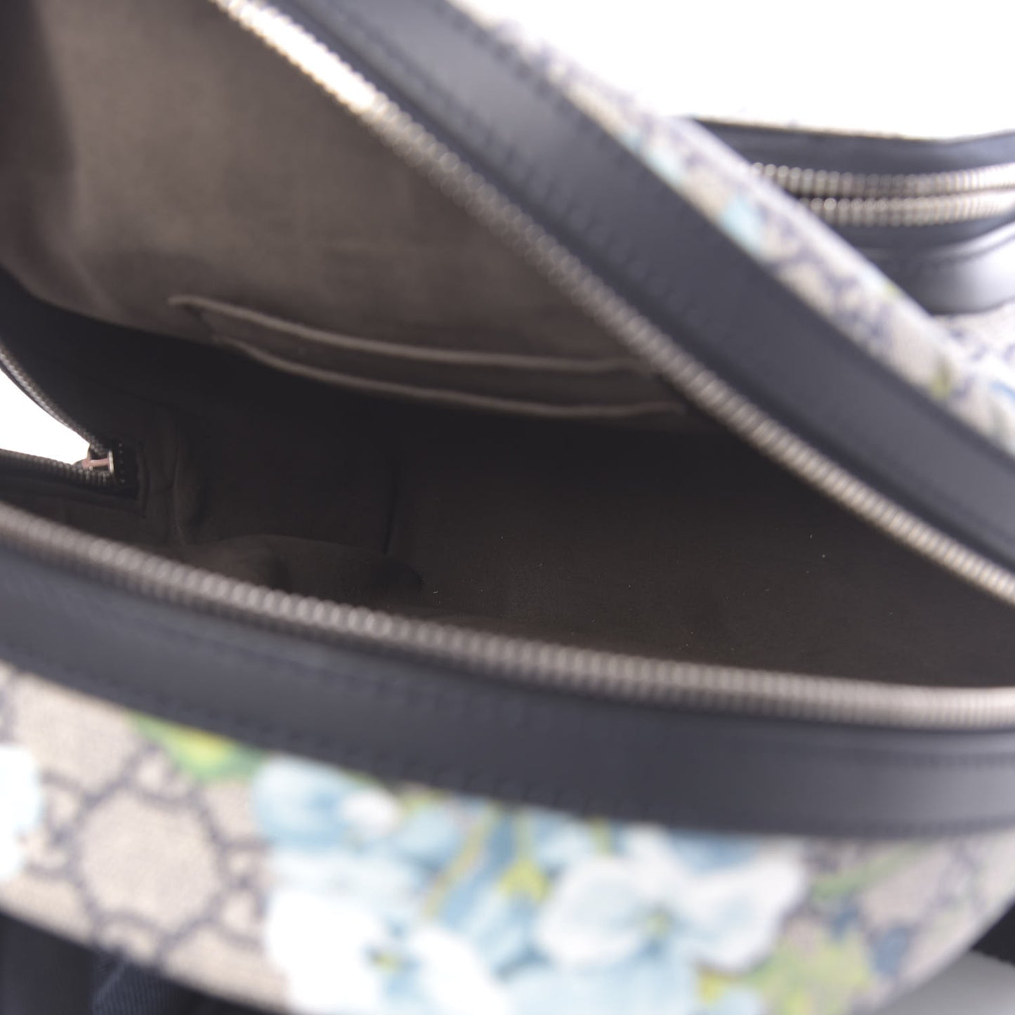 GG Supreme Monogram Blooms Small Day Backpack Blue