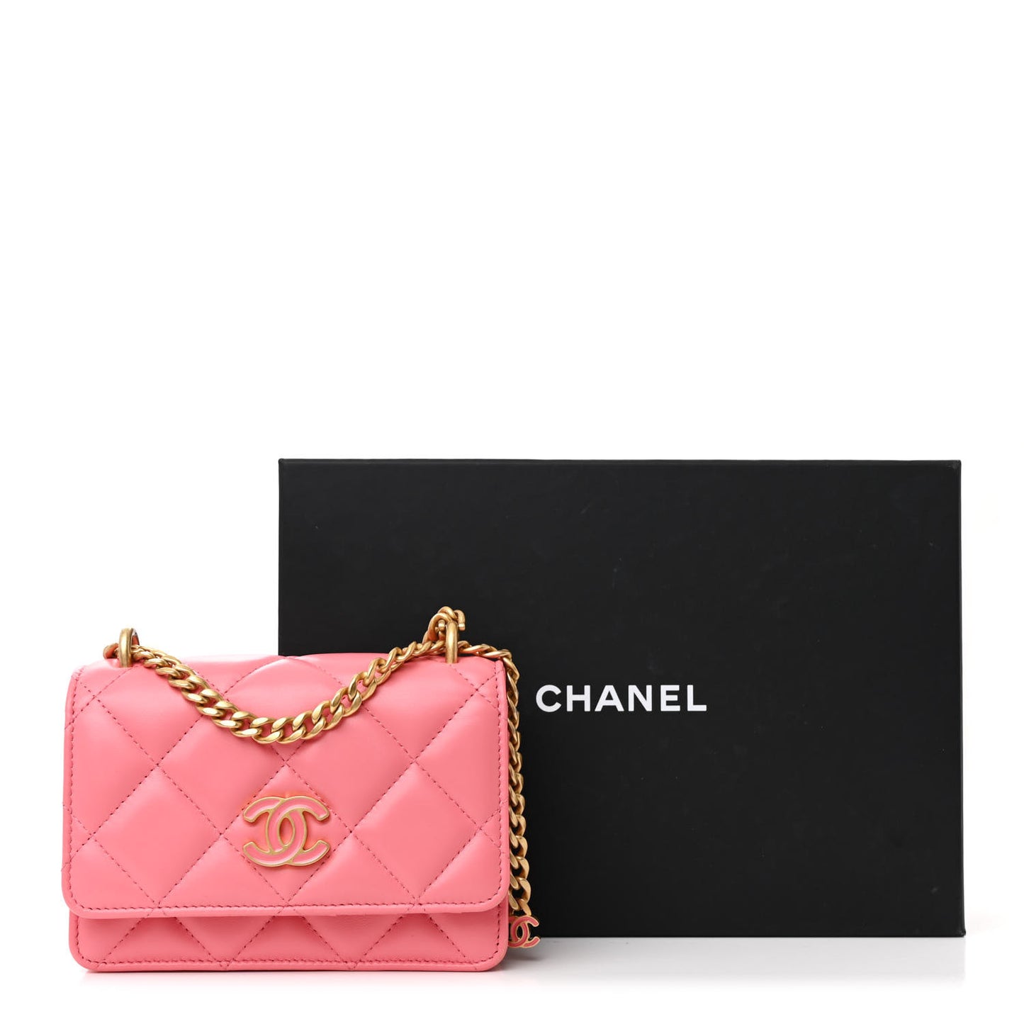 Lambskin Enamel Quilted Pending CC Clutch With Chain Pink