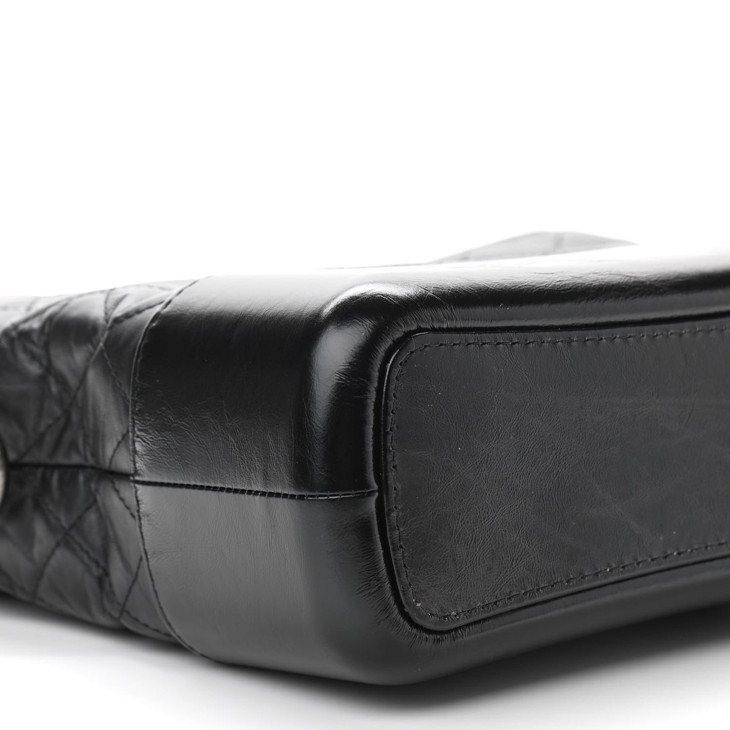 Aged Calfskin Quilted Medium Gabrielle Hobo Black