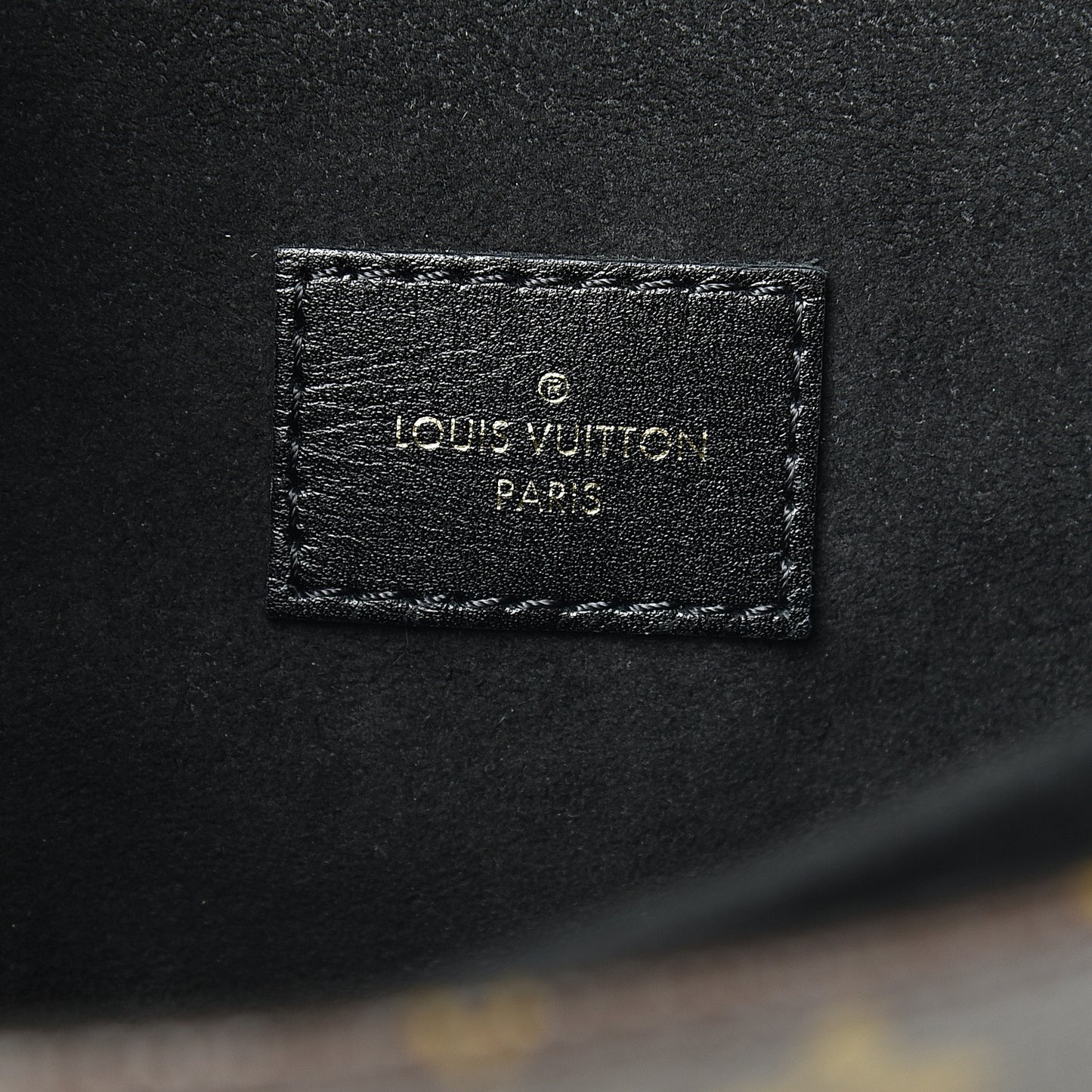 Reverse Monogram Pochette Metis