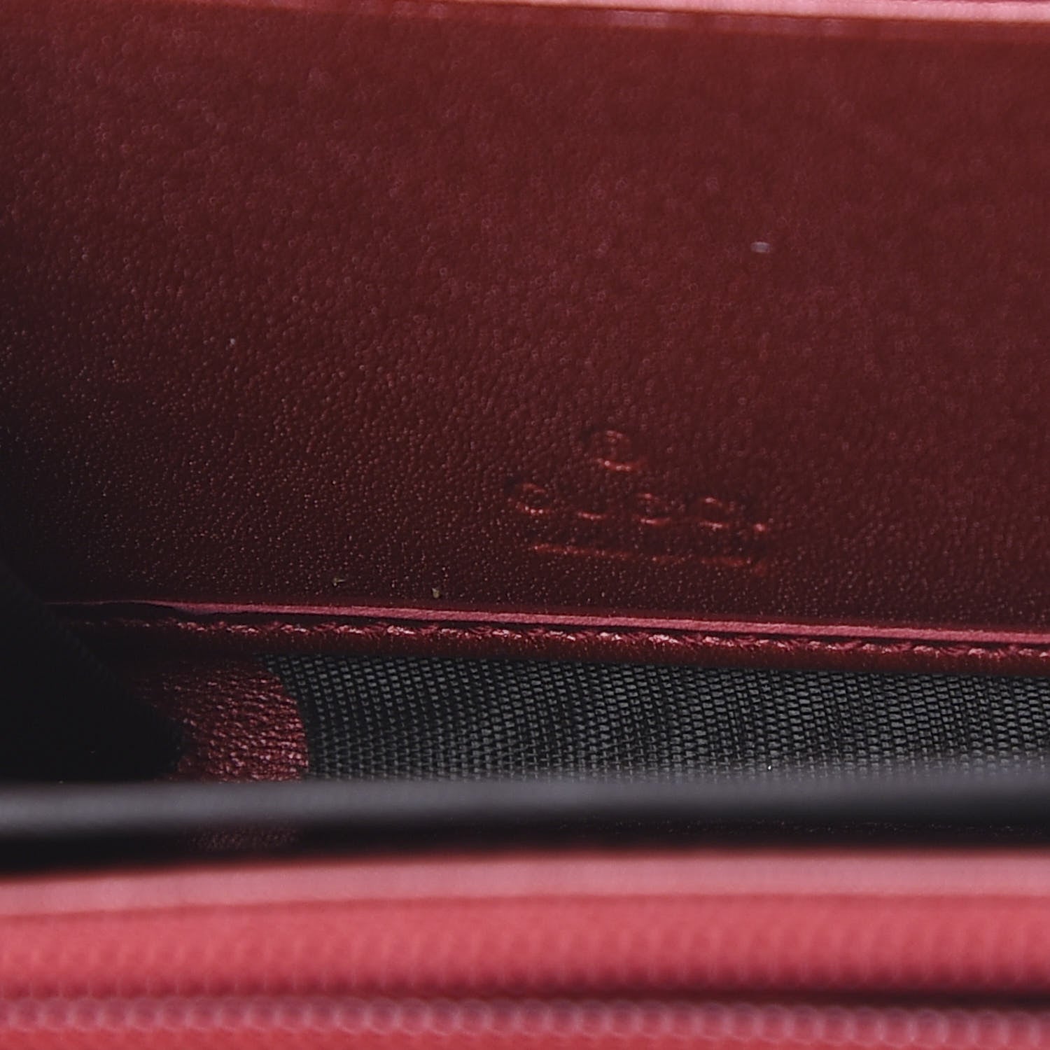 Gucci Shine Shangai Calfskin Lovely Zip Around Wallet Red 7 of 9