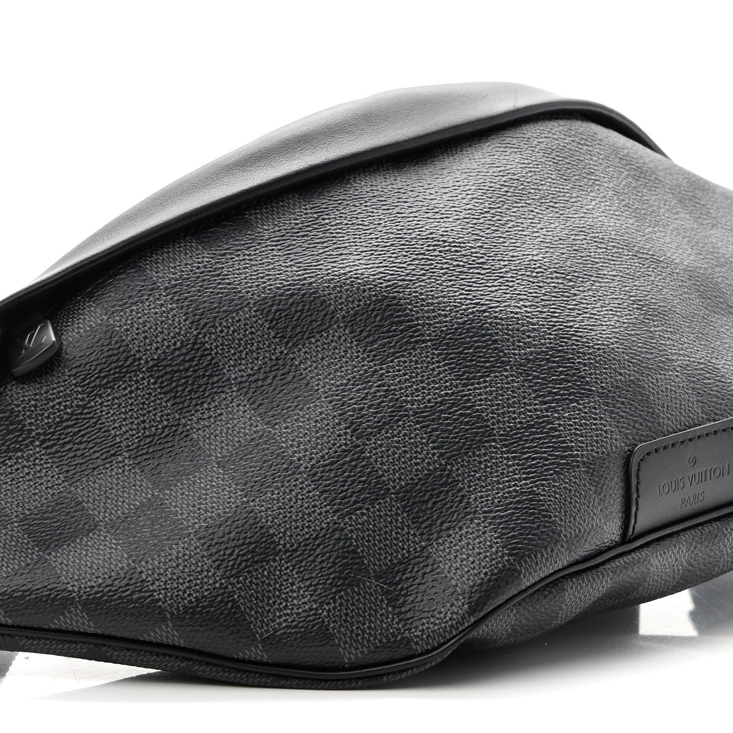 Louis Vuitton Damier Graphite Discovery Bumbag 8 of 9