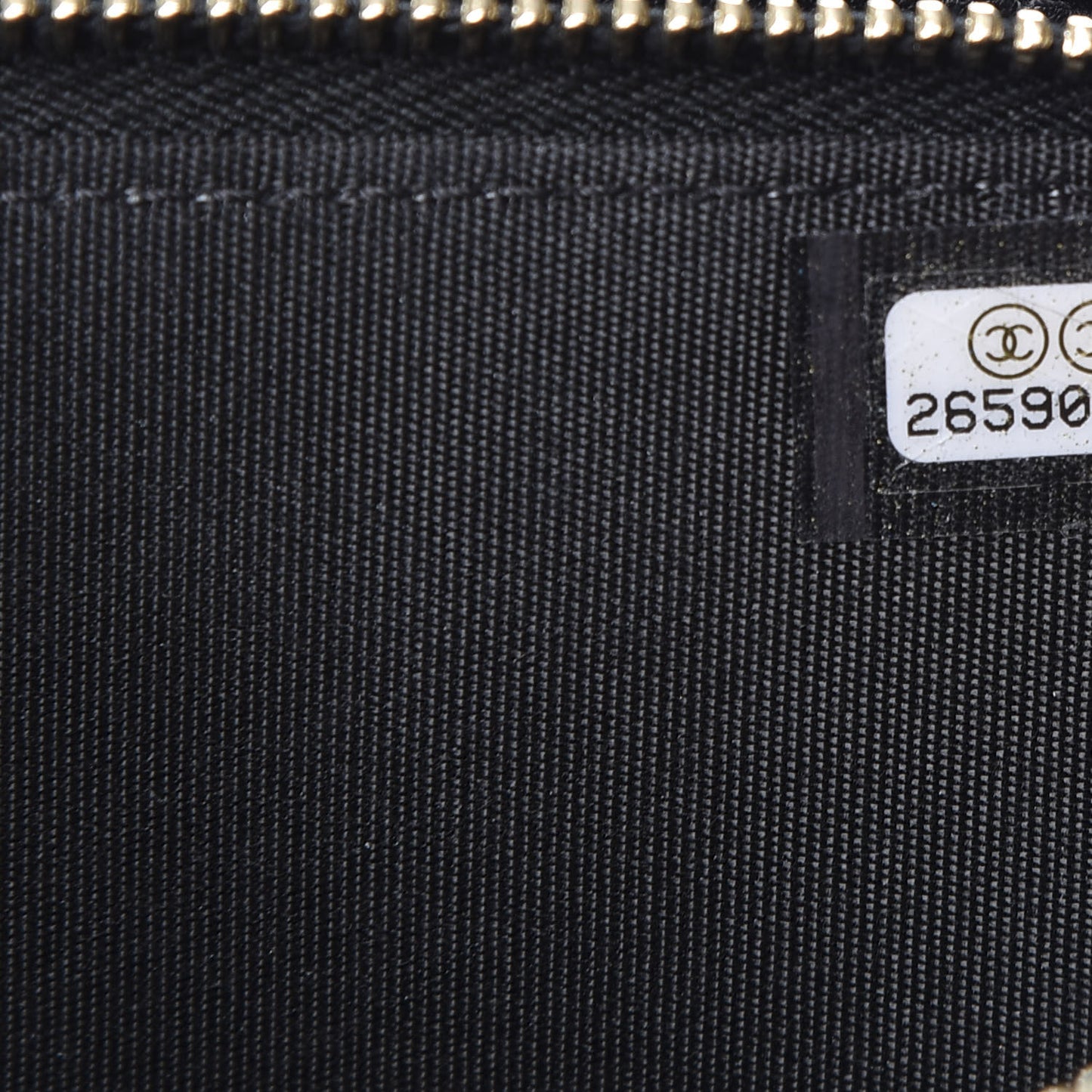 Caviar Chevron Small Boy Clutch With Chain Black