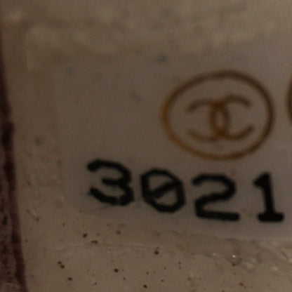 Chanel Aged Calfskin Quilted 2.55 Reissue Mini Flap White 7 of 10