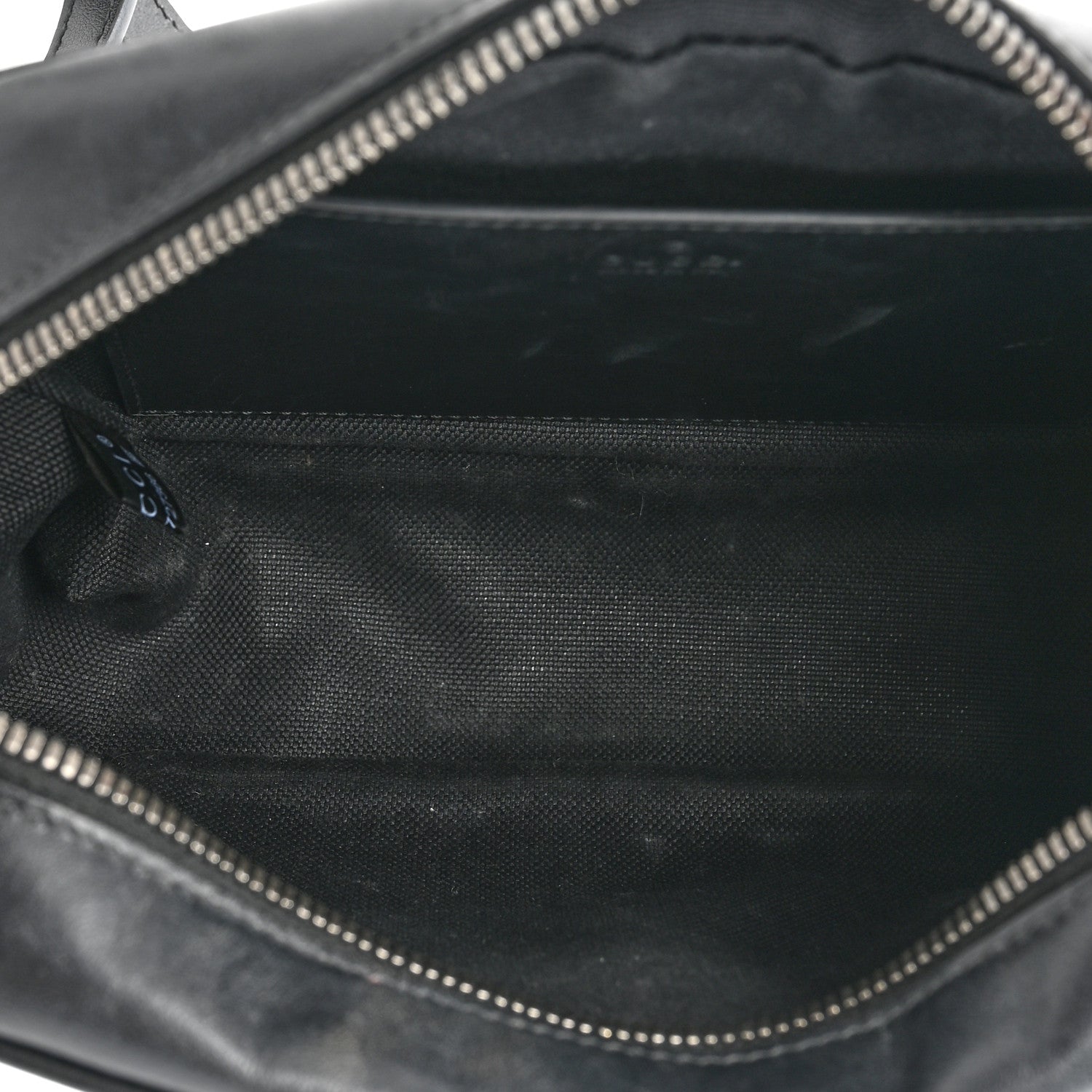 Gucci Calfskin Matelasse Monochrome Small GG Marmont Chain Shoulder Bag Black 5 of 12