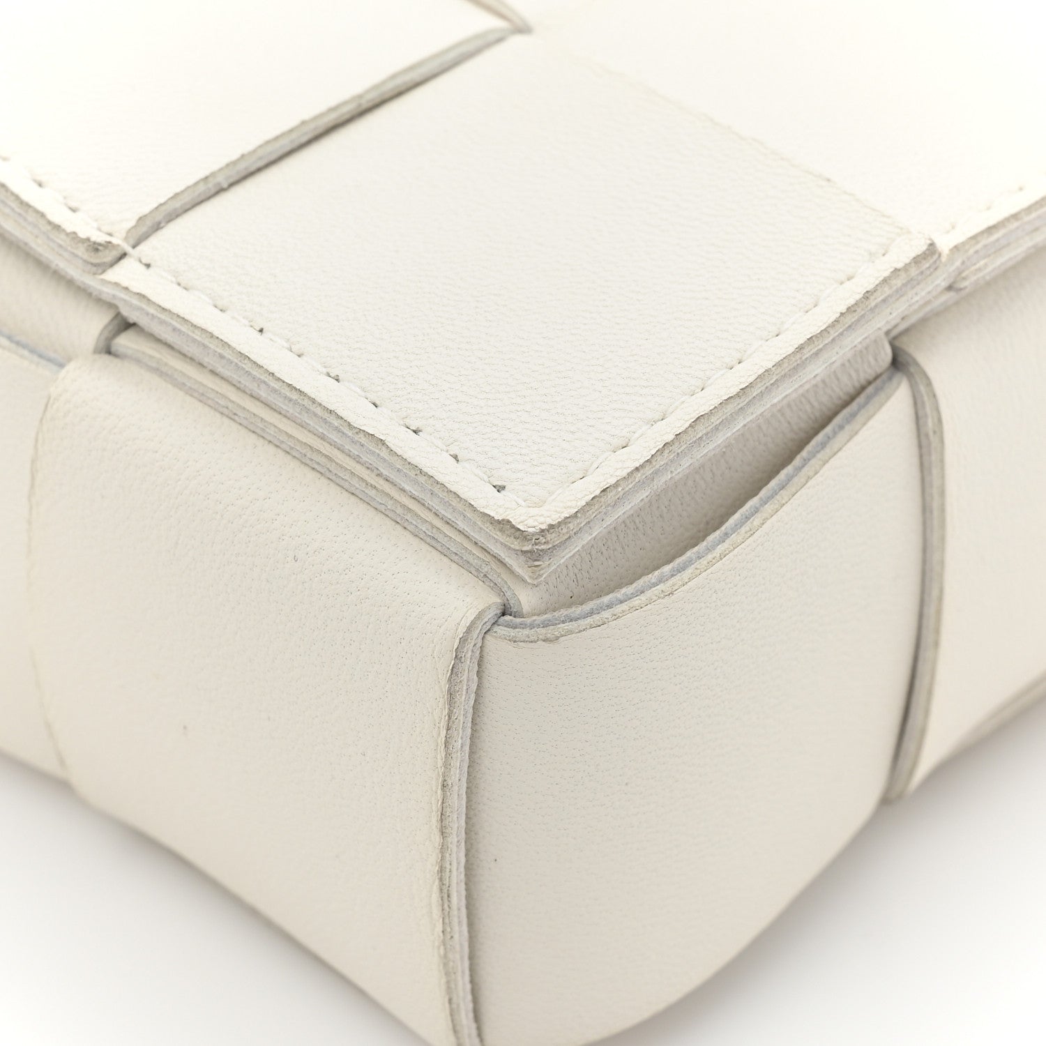 Bottega Veneta Lambskin Maxi Intrecciato Extra Mini Cassette Crossbody Bag White 10 of 12
