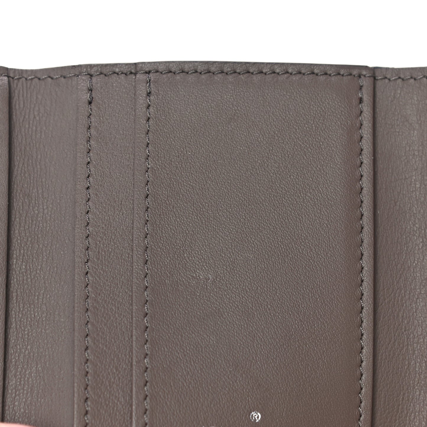 Taurillon Capucines Compact Wallet Magnolia