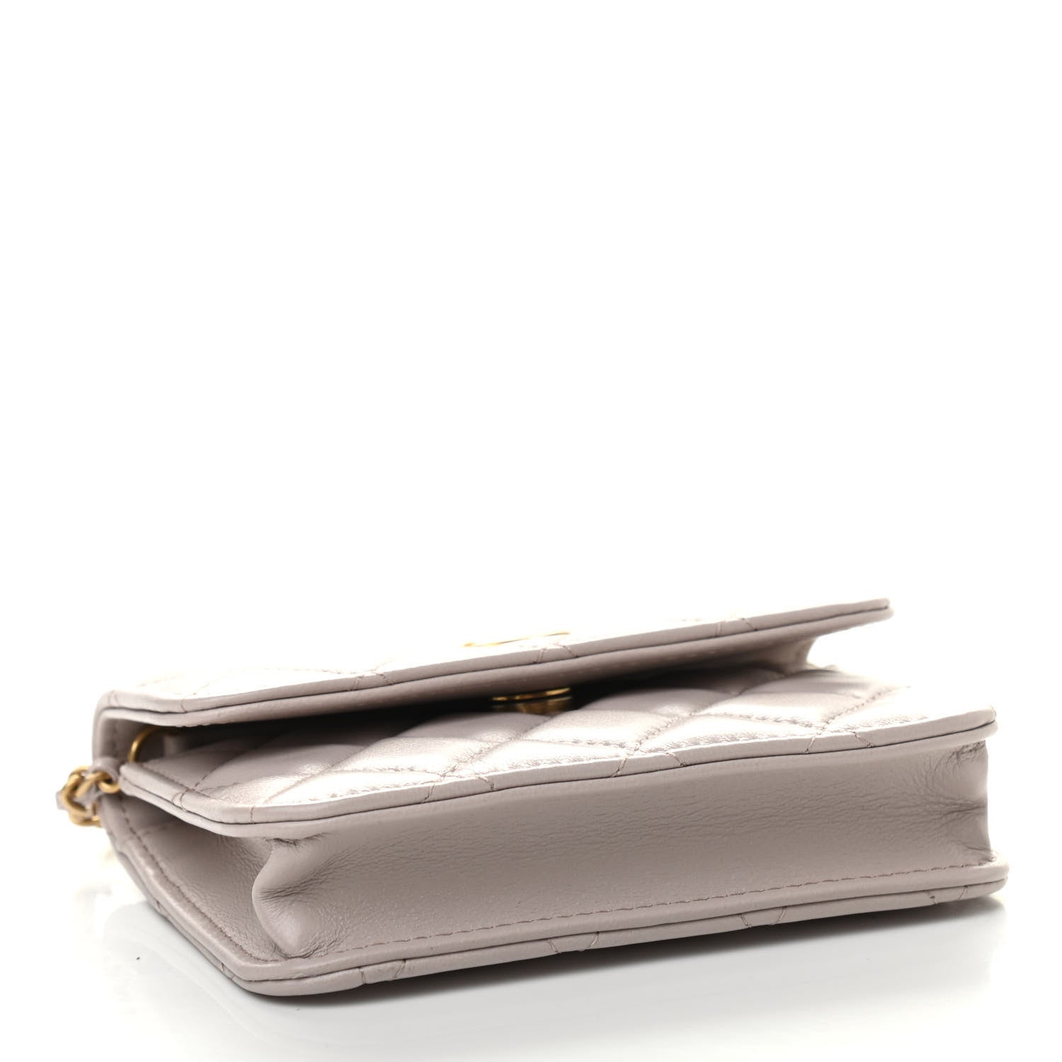 Chanel Lambskin Quilted Pearl Crush Clutch With Chain Light Purple 3 of 7