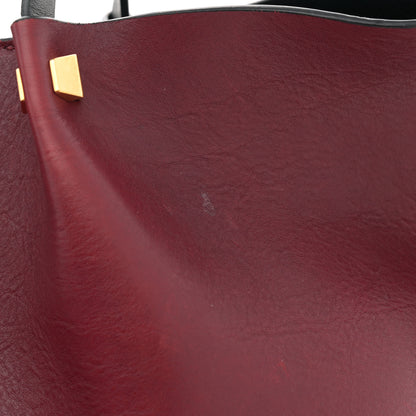 Valentino Garavani Grainy Calfskin Medium VLogo Escape Shopper Rubin 13 of 18