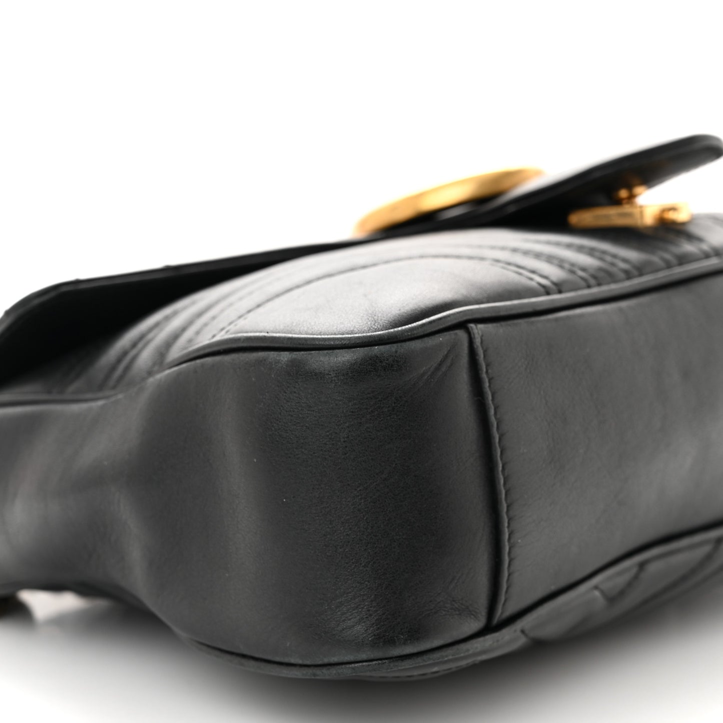 Calfskin Matelasse Medium GG Marmont Shoulder Bag Black