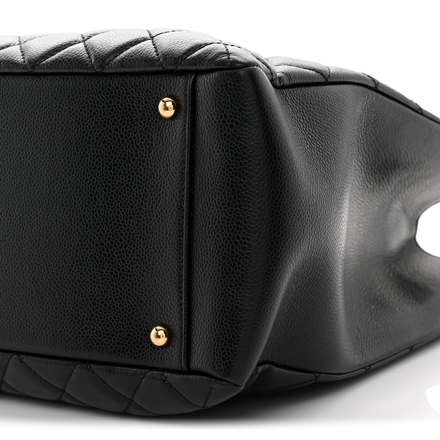Caviar Quilted XL Grand Shopping Tote GST Black
