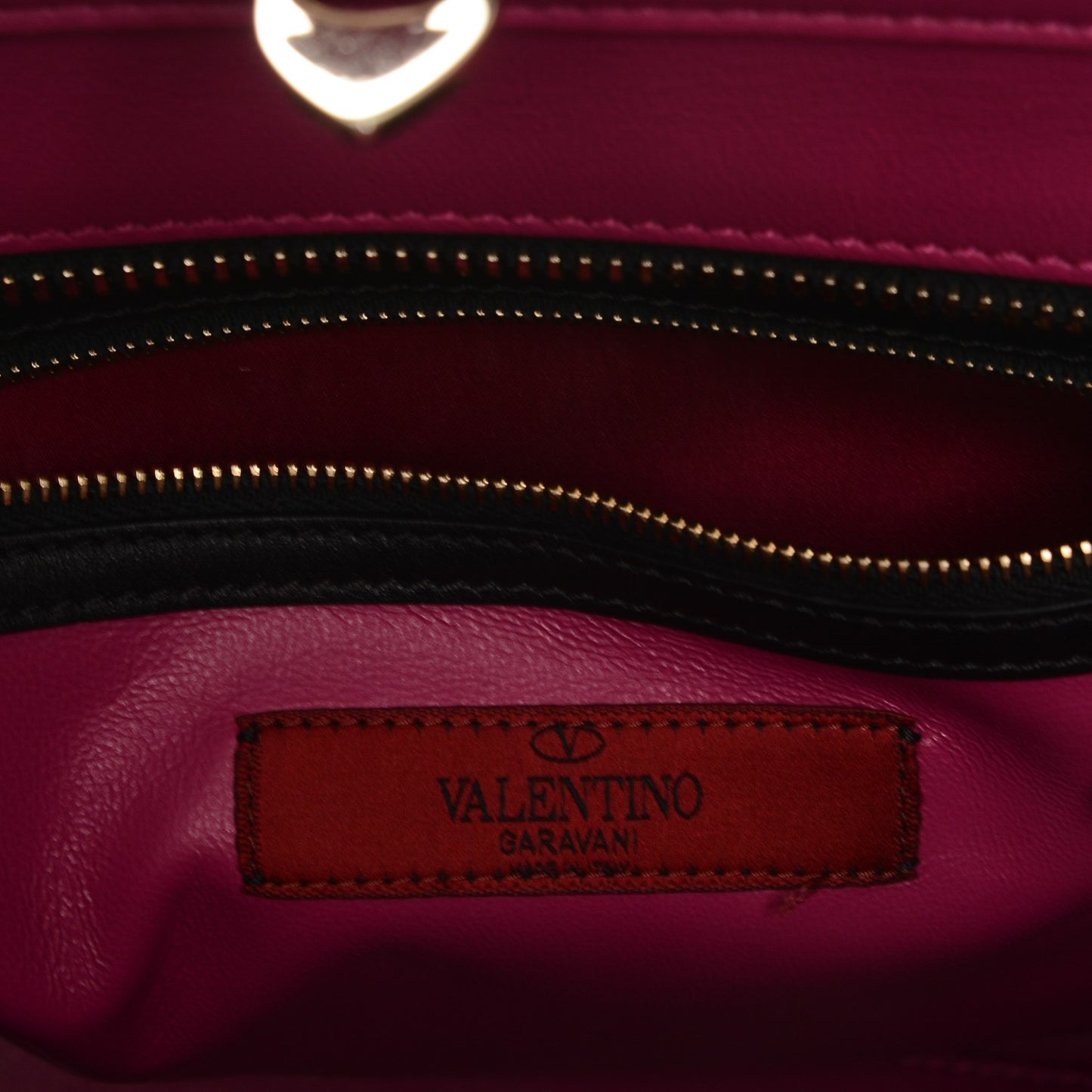 Vitello Bi-Color Rockstud Double Handle Tote Fuxia Black