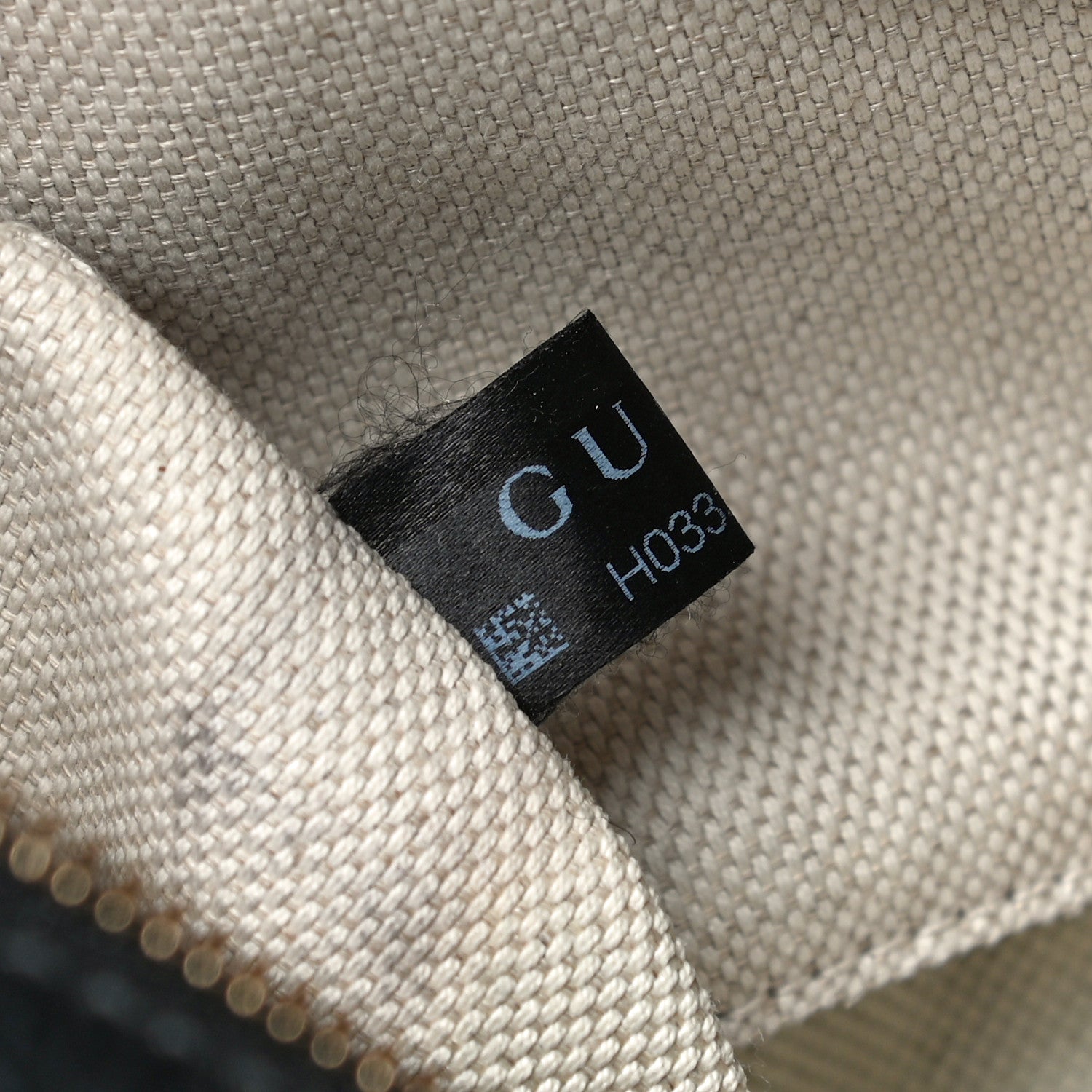 Gucci Pebbled Calfskin Small Soho Disco Bag Black 8 of 19