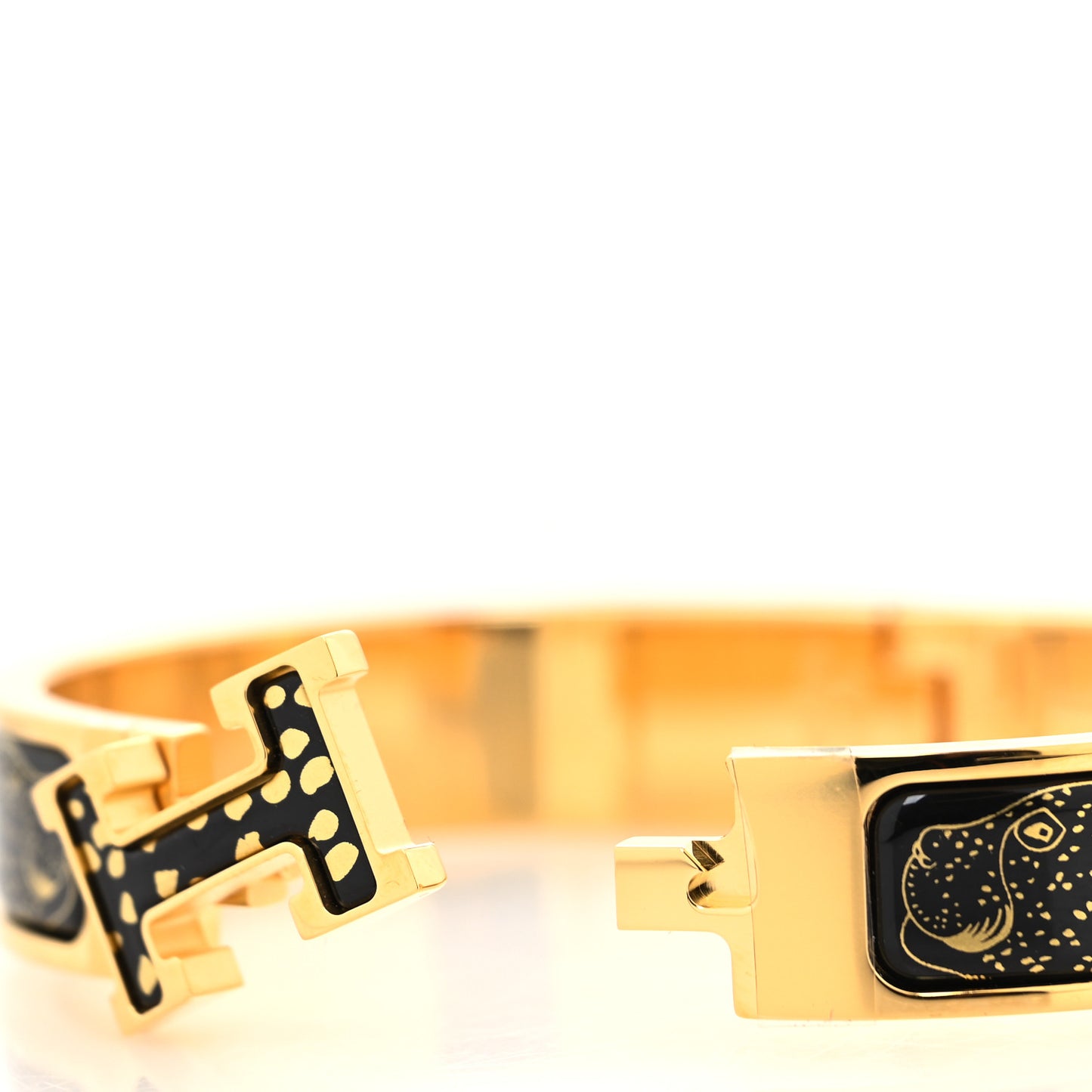Enamel Printed Narrow Leopards Clic Clac H Bracelet PM Jaune Or Black