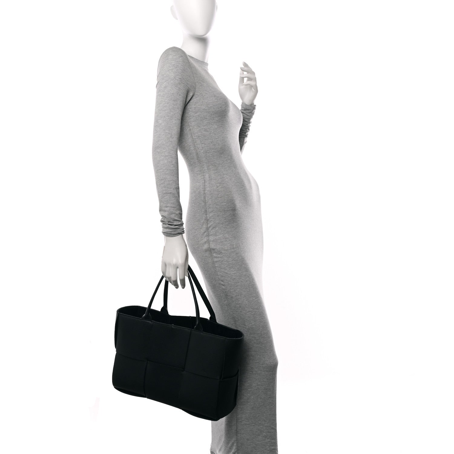 Bottega Veneta Nappa Maxi Intrecciato Arco Tote Black 2 of 12