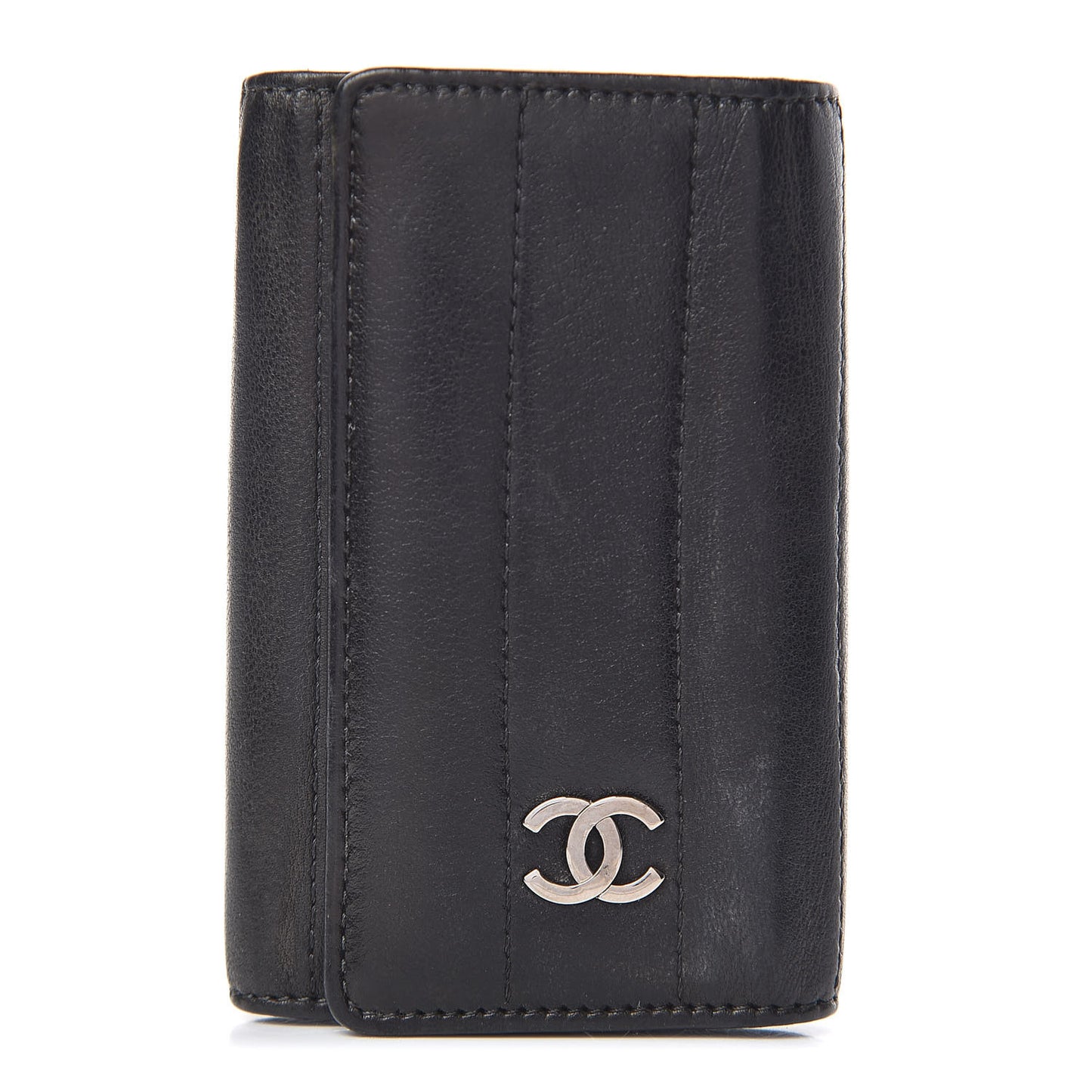 Lambskin Vertical Quilted 6 Key Holder Black