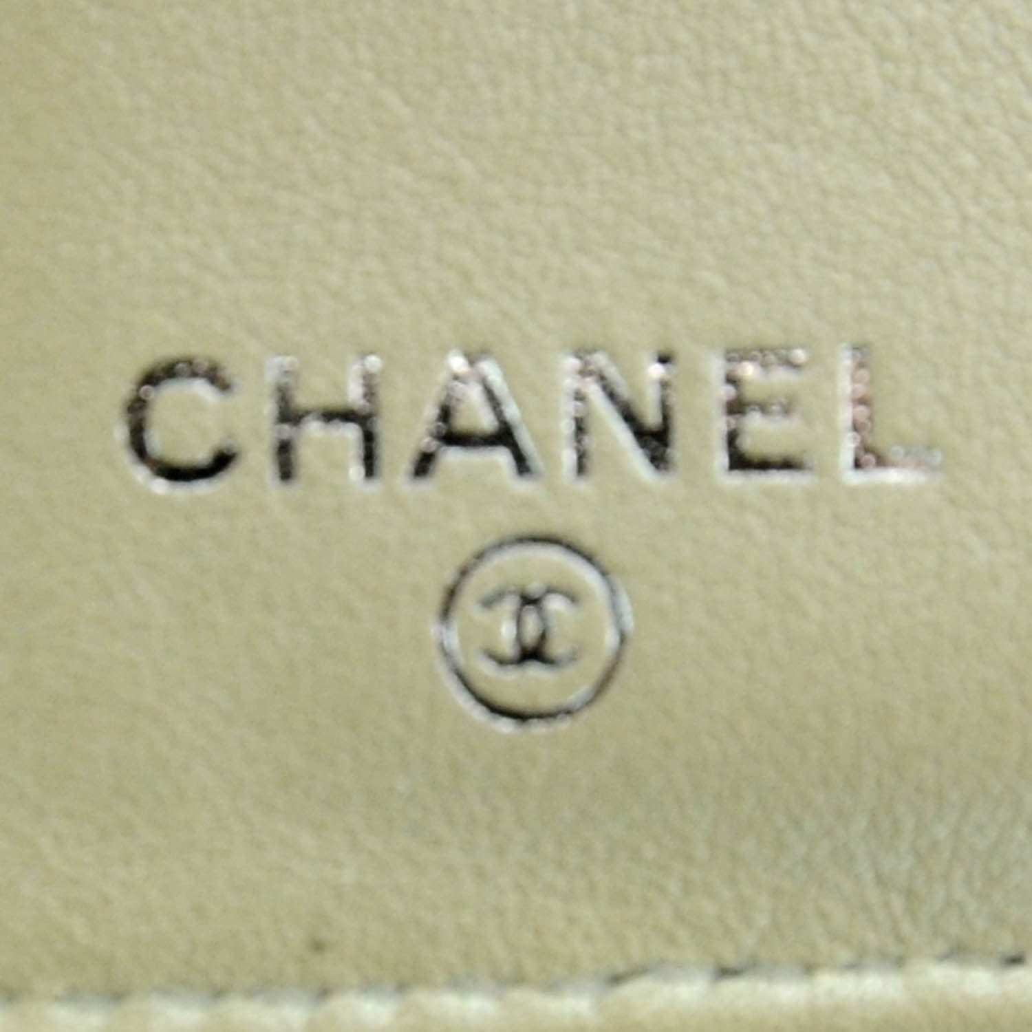 Chanel Caviar Billfold Wallet Pearl 5 of 7