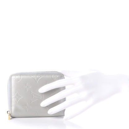 Louis Vuitton Vernis Broome Zip Wallet Gris 2 of 9