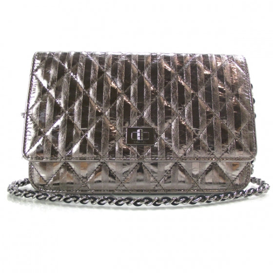 Striped Reissue Wallet On Chain Silver