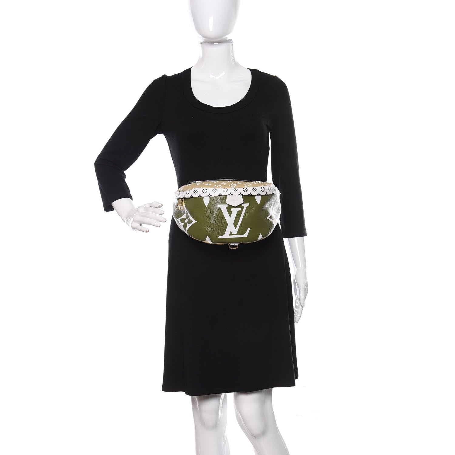 Louis Vuitton Monogram Giant Bumbag Kaki Beige 2 of 9